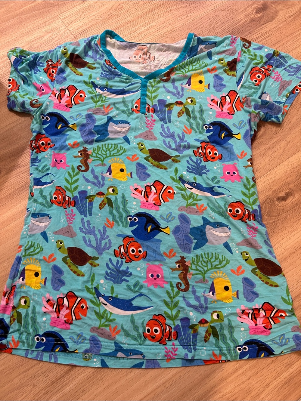 Little Sleepies Women’s Turquoise Finding Nemo PJ Top View 3